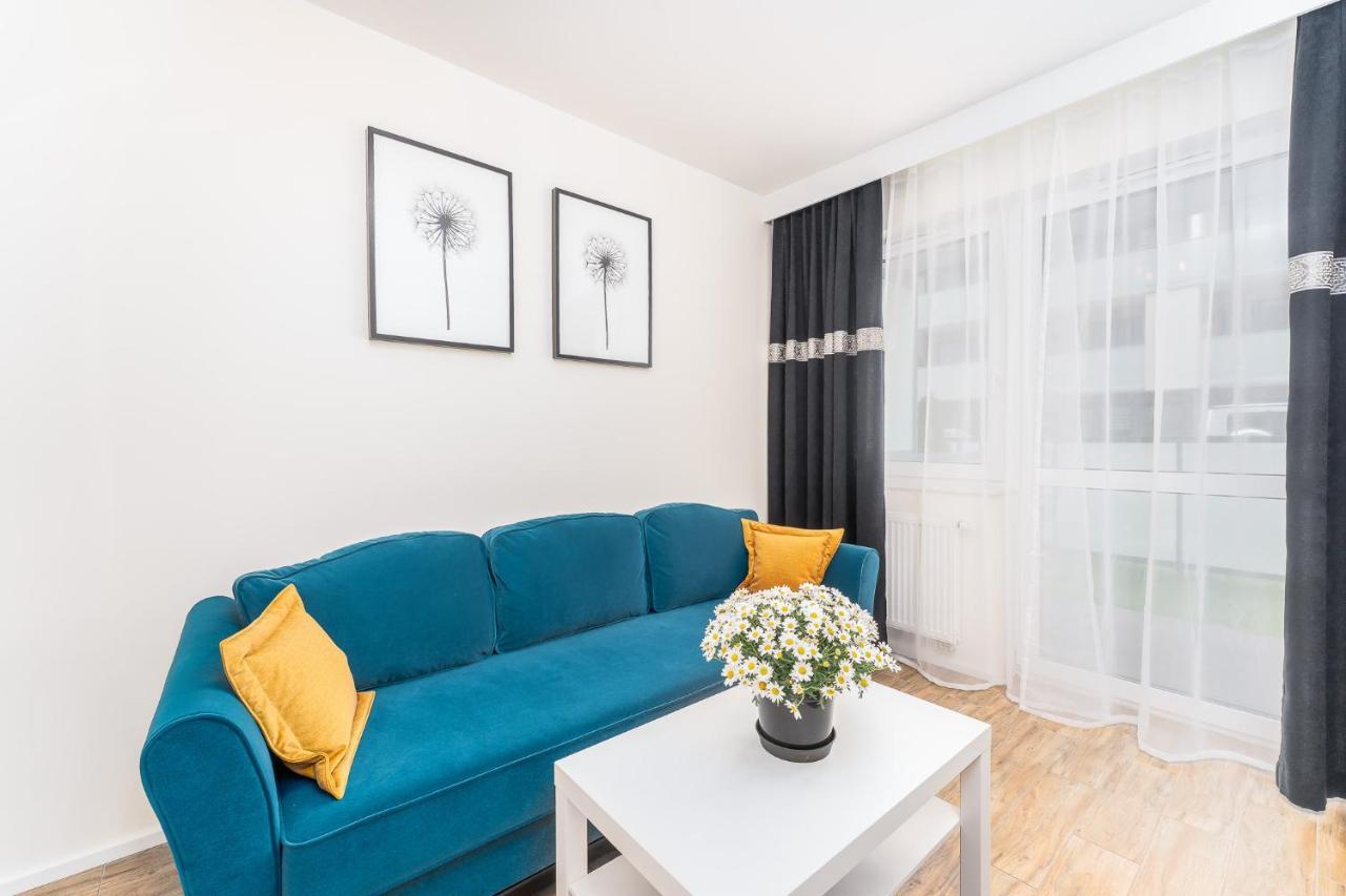 Lily Apartment Kolobrzeg Exterior photo