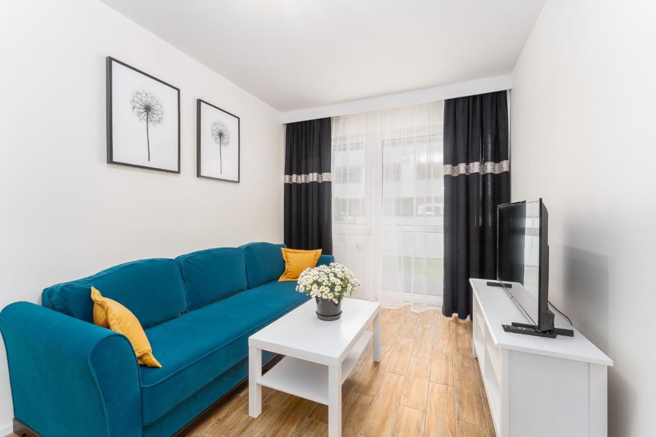 Lily Apartment Kolobrzeg Exterior photo